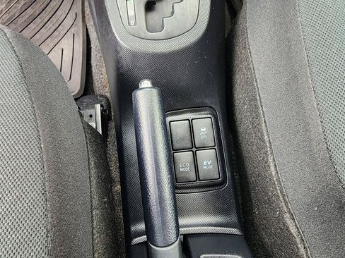 Used 2015 Toyota Prius C Two FWD image 18