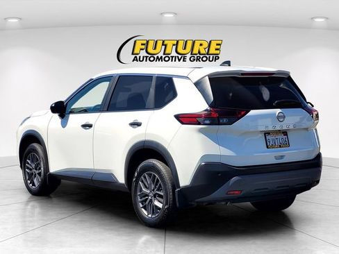 Used 2023 Nissan Rogue S FWD image 6