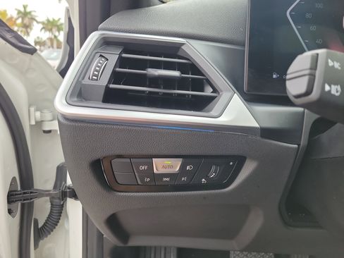 Certified 2024 BMW 330i Sedan w/ Convenience Package RWD image 16