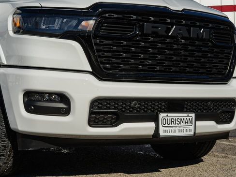 New 2026 RAM 1500 4x4 Crew Cab image 15