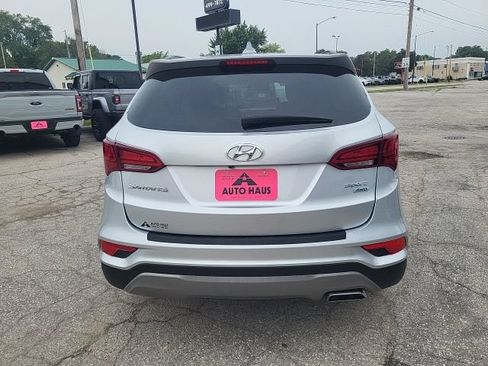 Used 2018 Hyundai Santa Fe Sport w/ 2.4L Tech Package 04 AWD/4WD image 21