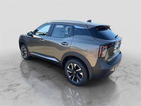New 2026 Nissan Kicks SV w/ Cold Weather Package image 3