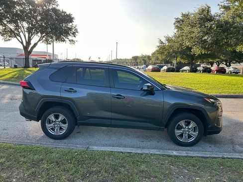 Used 2023 Toyota RAV4 XLE w/ Convenience Package FWD image 7