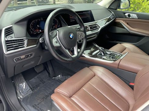 Used 2019 BMW X7 xDrive50i w/ Premium Package AWD/4WD image 11