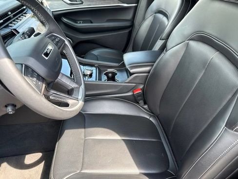 Used 2023 Jeep Grand Cherokee 30th Anniversary AWD/4WD image 21