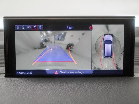 Used 2018 Audi Q7 3.0T Prestige w/ Prestige Package image 32