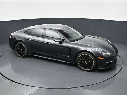 Used 2020 Porsche Panamera 4 AWD/4WD image 28