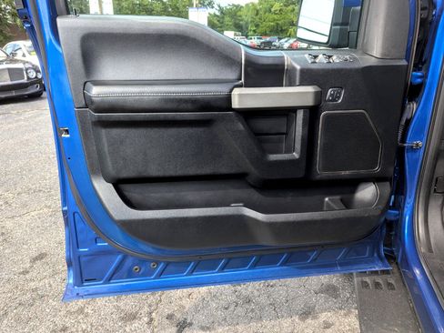 Used 2018 Ford F150 Raptor w/ Equipment Group 802A Luxury image 11