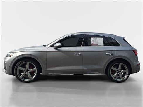 Used 2021 Audi SQ5 Prestige w/ Prestige Package image 2
