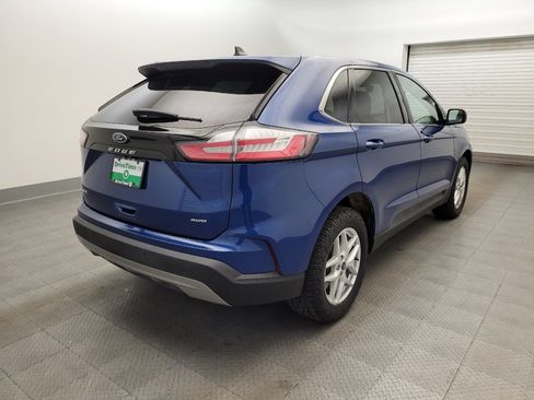 Used 2022 Ford Edge SEL AWD/4WD image 9