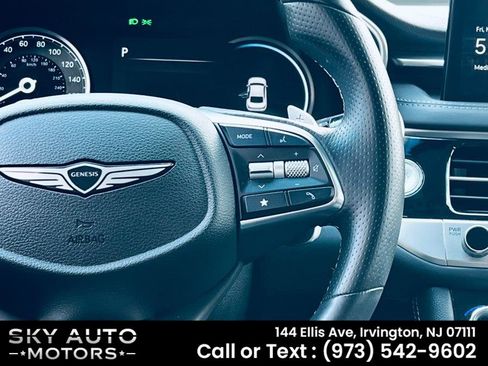Used 2025 Genesis G70 2.5T AWD/4WD image 13