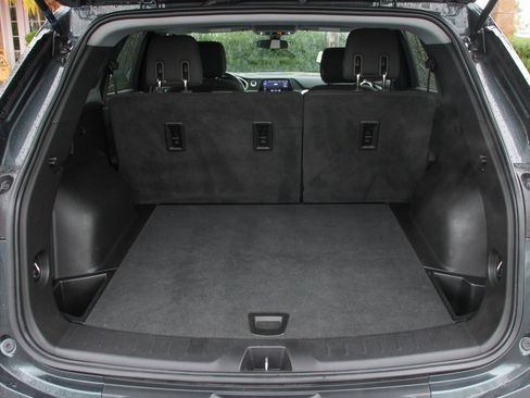 Used 2019 Chevrolet Blazer LT image 8