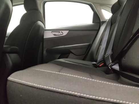 Used 2024 Kia Forte LXS FWD image 18