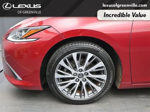 Used 2019 Lexus ES 300h image 9