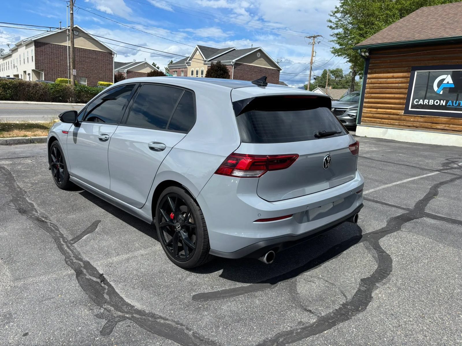 Used 2024 Volkswagen GTI SE FWD image 7