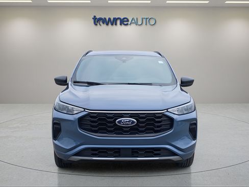 Used 2024 Ford Escape ST-Line w/ Tech Pack #1 AWD/4WD image 8