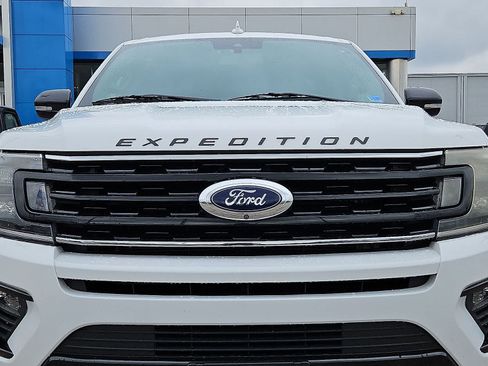 Used 2020 Ford Expedition Max Limited w/ Equipment Group 303A AWD/4WD image 37