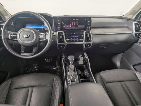 Used 2021 Kia Sorento SX Prestige image 15