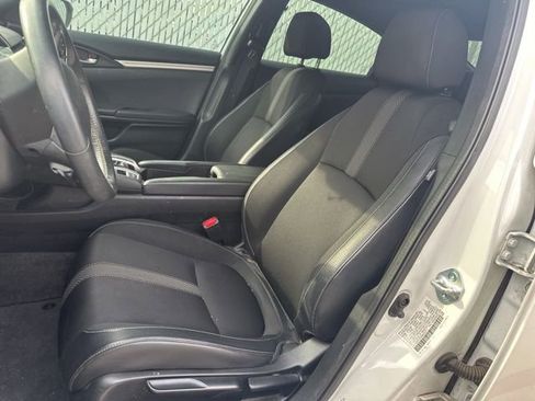 Used 2021 Honda Civic Sport image 12