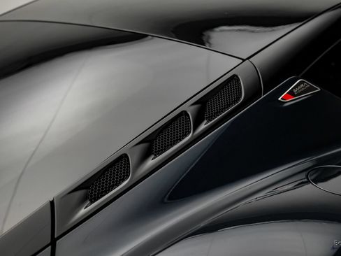 Used 2026 Lotus Emira SE RWD image 37