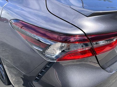 Used 2023 Toyota Camry SE w/ Convenience Package FWD image 28