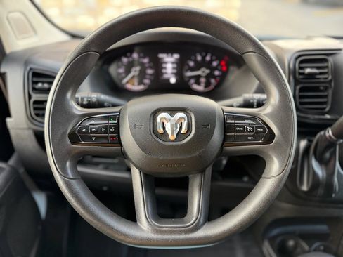 Used 2023 RAM ProMaster 2500 w/ Convenience Group image 17