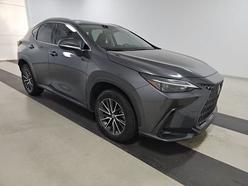 Used 2024 Lexus NX 250 FWD w/ Towing Package (2000 Lbs) image 3