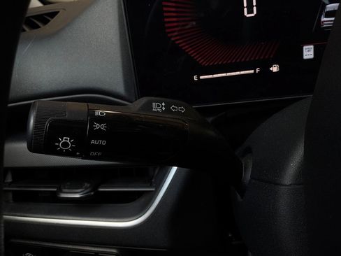 Used 2025 Kia K4 FWD image 36