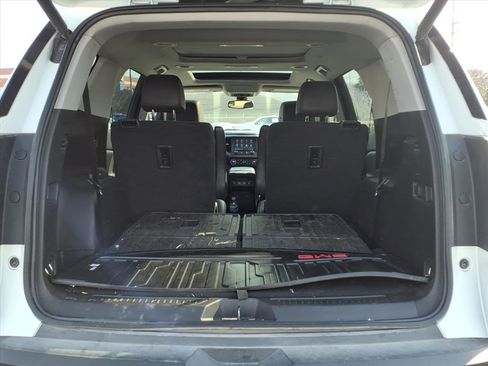 Used 2023 GMC Acadia AT4 w/ Technology Package image 29