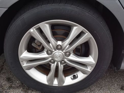 Used 2019 Hyundai Sonata SEL w/ Tech Package 02 FWD image 42