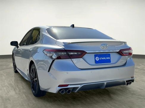 Used 2023 Toyota Camry XSE image 6