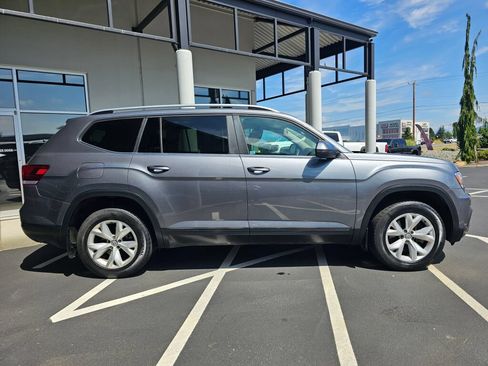 Used 2018 Volkswagen Atlas S AWD/4WD image 6