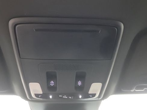 Certified 2023 Honda Pilot TrailSport image 23