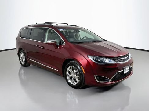 Used 2019 Chrysler Pacifica Limited w/ Advanced Safetytec Group FWD image 1