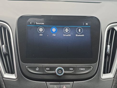 Used 2024 Chevrolet Malibu LT image 28