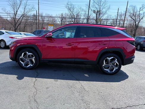 Used 2023 Hyundai Tucson Limited w/ Cargo Package AWD/4WD image 4