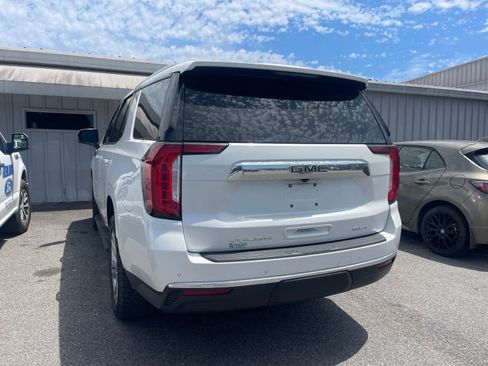 Used 2021 GMC Yukon SLT w/ SLT Premium Package AWD/4WD image 14