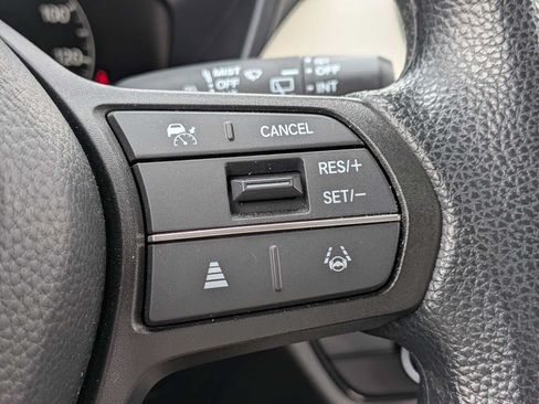 Used 2024 Honda HR-V LX image 23