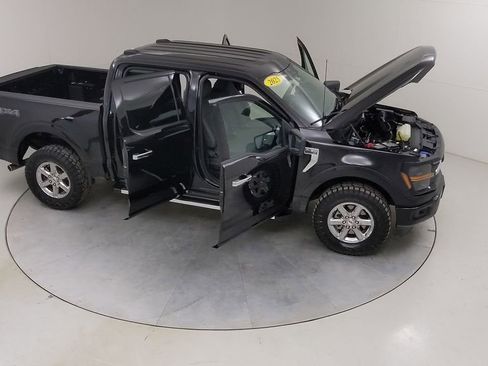 Certified 2025 Ford F150 XLT w/ Equipment Group 301A Standard image 46