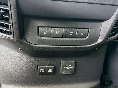 New 2025 Toyota Tundra Platinum image 43