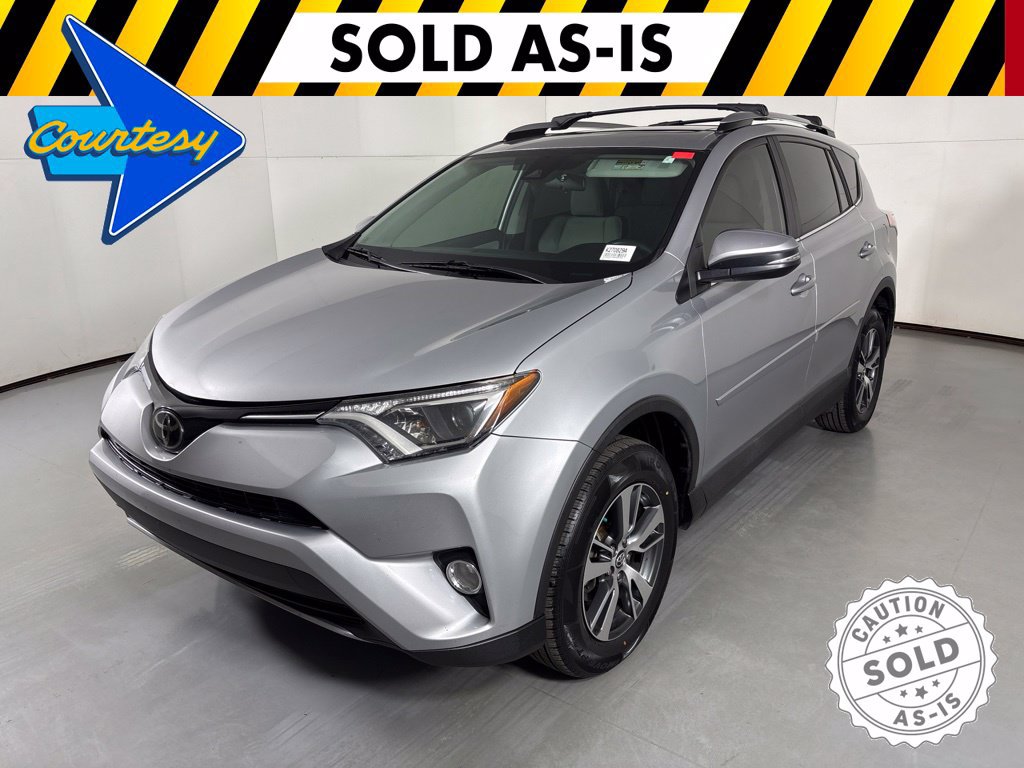 Used 2017 Toyota RAV4 XLE w/ Carpet Mat Package AWD/4WD image 3