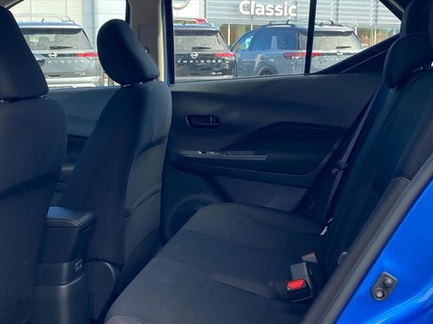 New 2025 Nissan Kicks S image 20