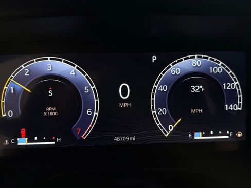 Certified 2022 Jeep Grand Cherokee L Limited w/ Luxury Tech Group II image 20