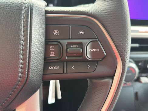 New 2026 Toyota 4Runner TRD Off-Road Premium AWD/4WD image 18