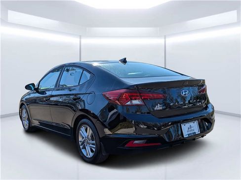 Used 2019 Hyundai Elantra SEL image 5