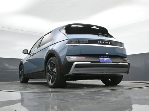 New 2026 Hyundai Ioniq 5 SE RWD image 12