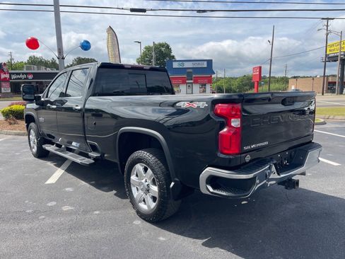 Used 2020 Chevrolet Silverado 2500 LTZ w/ LTZ Texas Edition AWD/4WD image 12