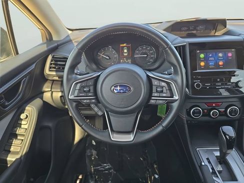 Certified 2022 Subaru Crosstrek 2.0i Premium w/ Popular Package #3 AWD/4WD image 9