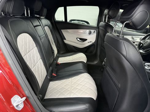 Used 2019 Mercedes-Benz GLC 63 AMG S image 23