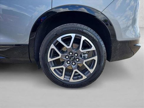 Used 2025 Chevrolet Blazer RS image 23